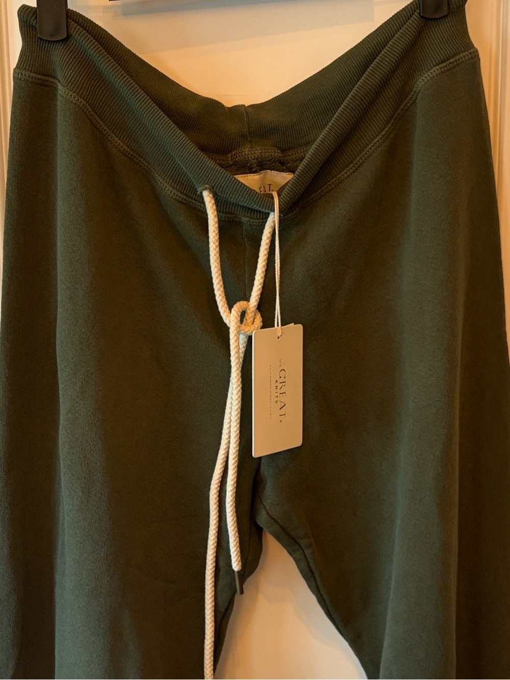 THE GREAT. Cropped Sweatpants in Olive ✨NWT✨